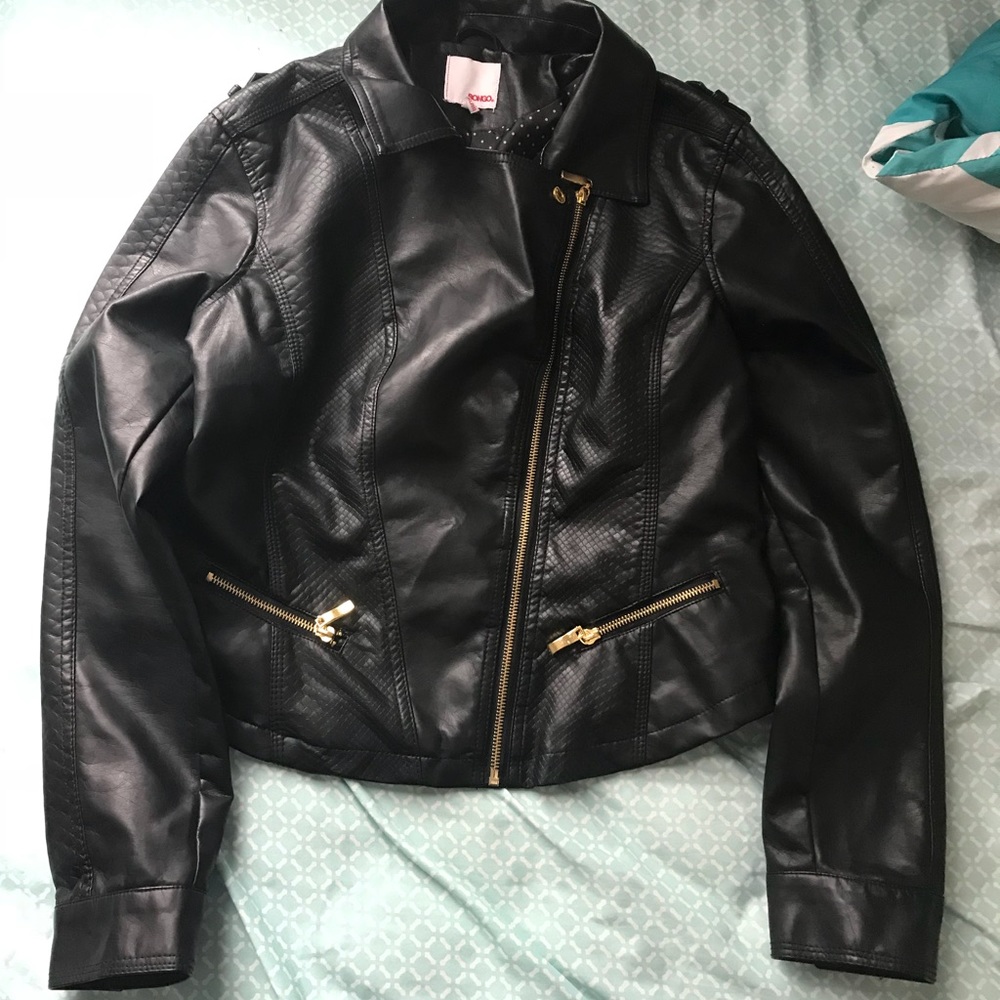 women’s leather jacket